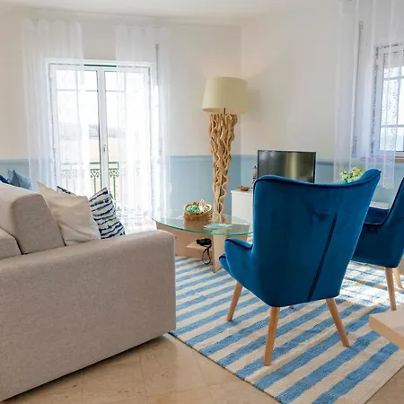 Donacamo Charming House نازاريه