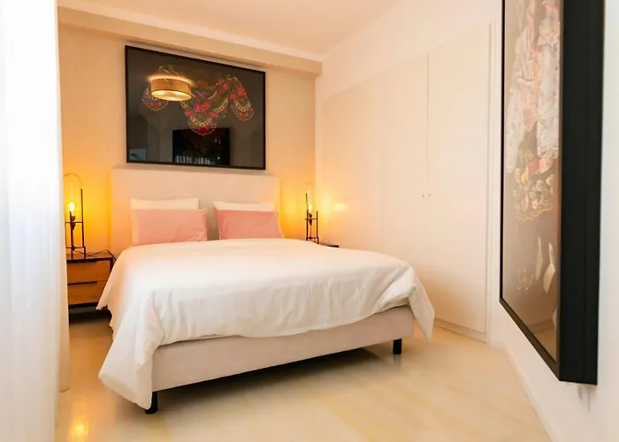 Donacamo Charming House