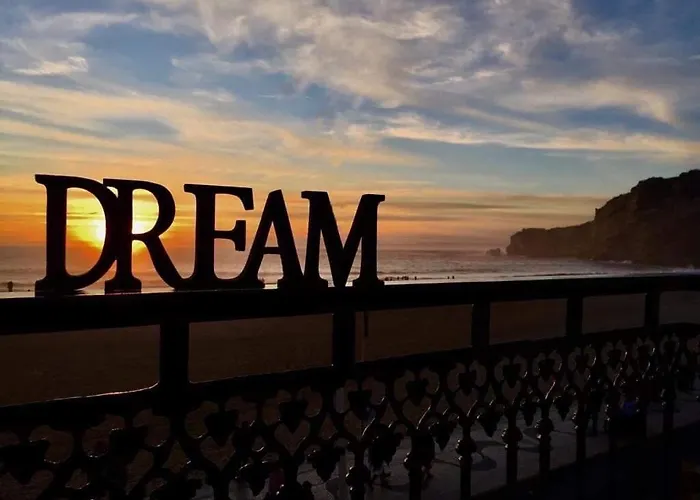 Donacamo Charming House